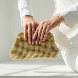 Grace Up Clutch IMP 36 Gold