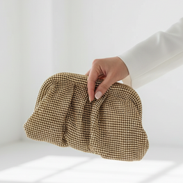 Grace Up Fall Clutch Gold Multi