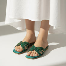 Grace Up Flats 0745