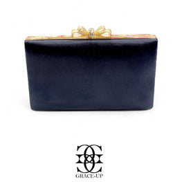 Grace Up Clutch 760