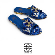 Grace Up Flats 711