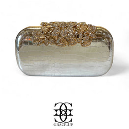 Grace Up Clutch 893