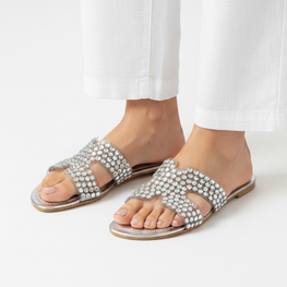 Grace Up Flats 709