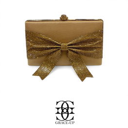 Grace Up Clutch 43