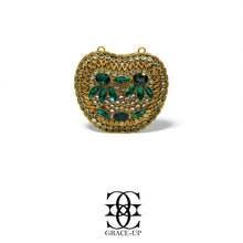 Grace Up Mini Apple Kundan Clutch 002