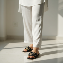 Grace Up Flats 715
