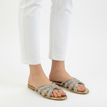 Grace Up Flats 793