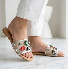 Grace Up Flats 717