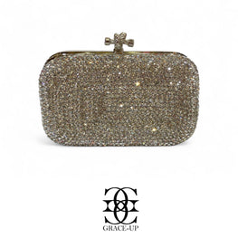 Grace Up Clutch 01