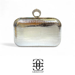 Grace Up Clutch 209