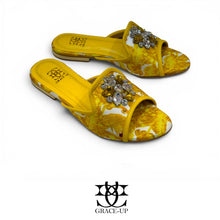 Grace Up Flats 711