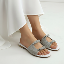 Grace Up Flats 0714