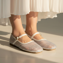 Grace Up Flats 0614