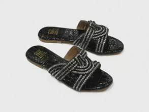 Grace Up Flats 0785
