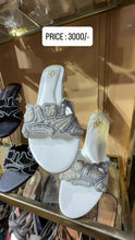 Grace Up Flats 718